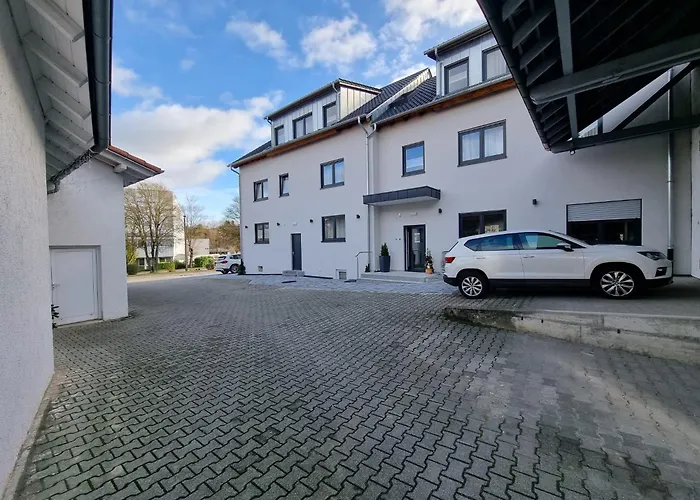 Gaestehaus Und Weingut Erich Hirth