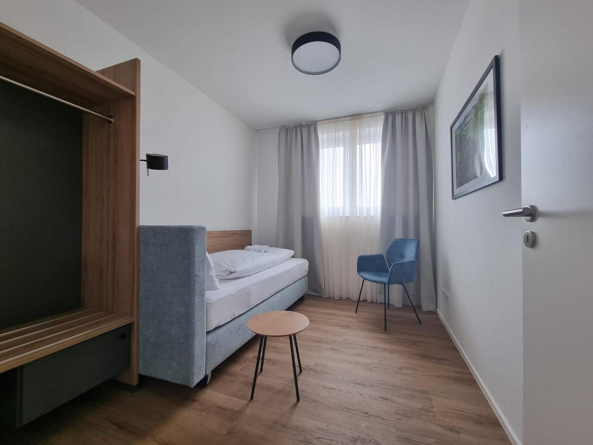 Apartment Gaestehaus Und Weingut Erich Hirth *