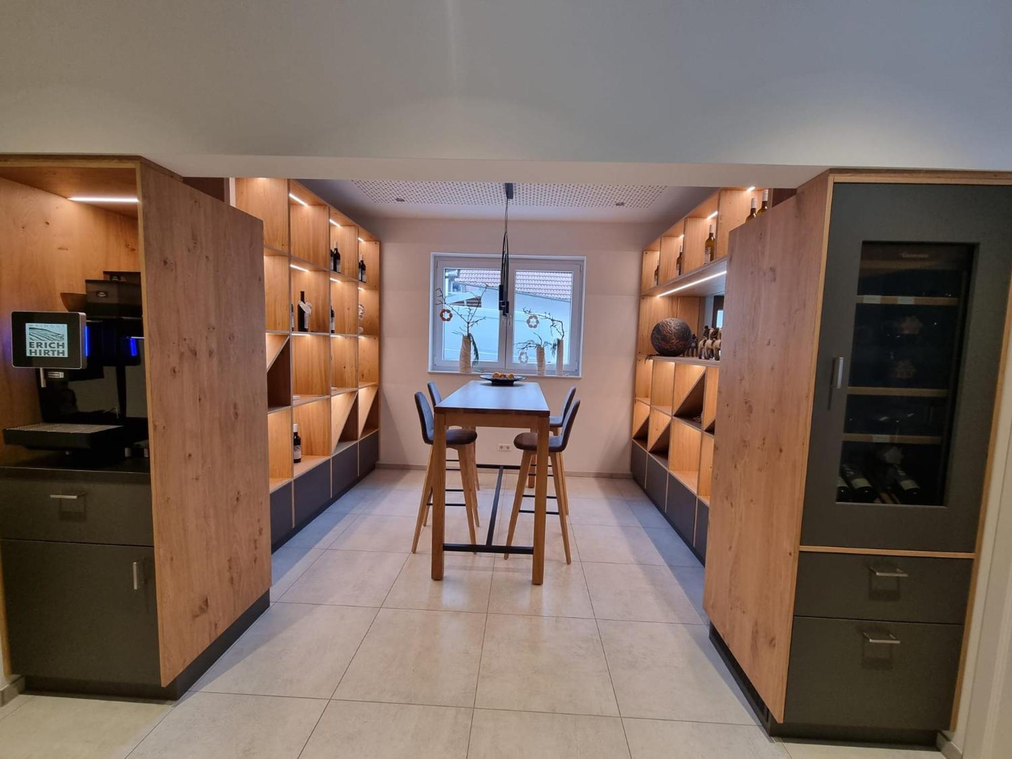 Apartment Gaestehaus Und Weingut Erich Hirth