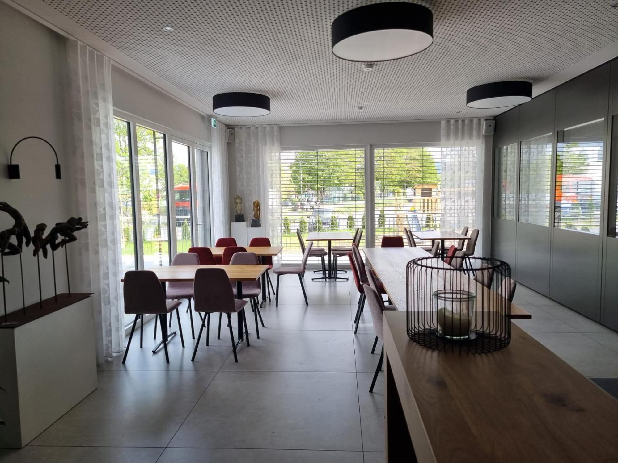 Apartment Gaestehaus Und Weingut Erich Hirth Obersulm